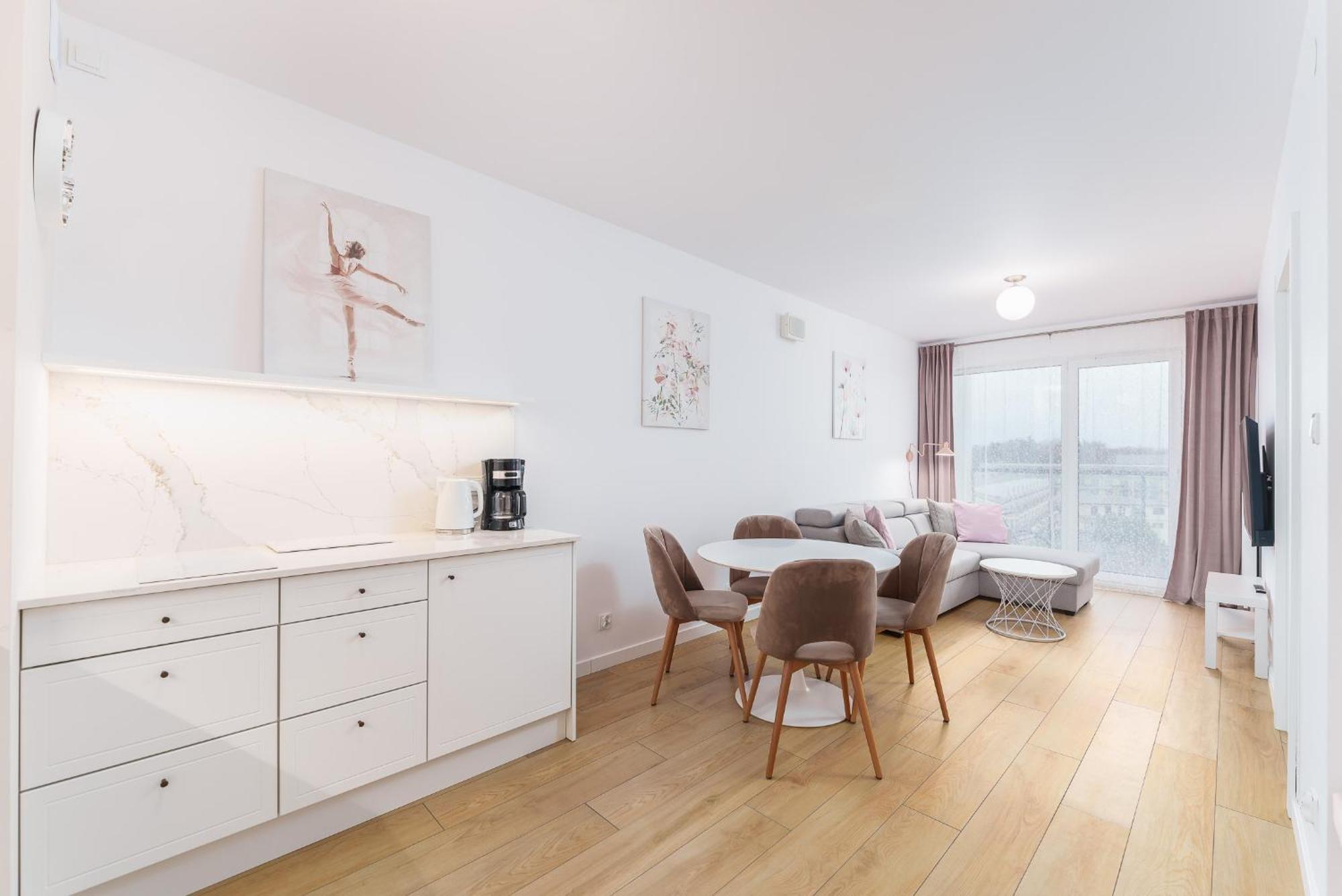 Faro Apartamenty Kasprowicza 20 Basen W Cenie Schwimmbad Im Preis Kołobrzeg Buitenkant foto
