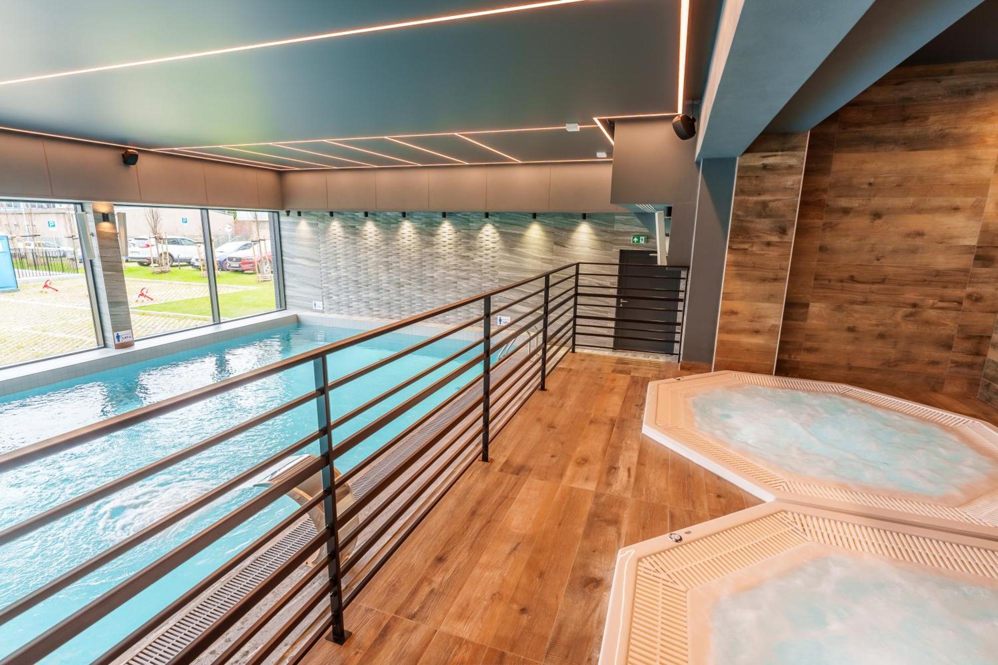 Faro Apartamenty Kasprowicza 20 Basen W Cenie Schwimmbad Im Preis Kołobrzeg Buitenkant foto